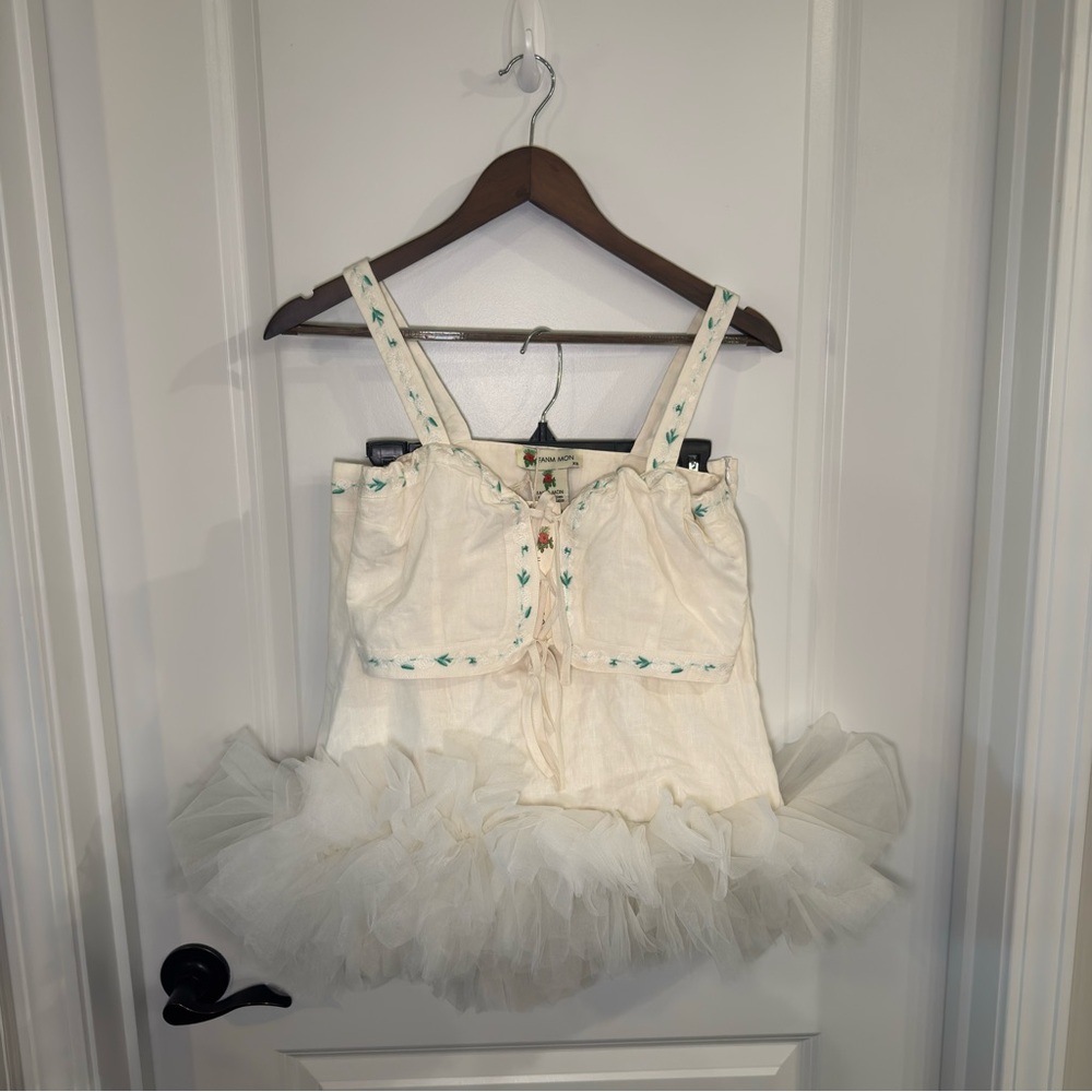 Fanm Mon Fol Skirt Set in Ivory - Picture 6 of 14